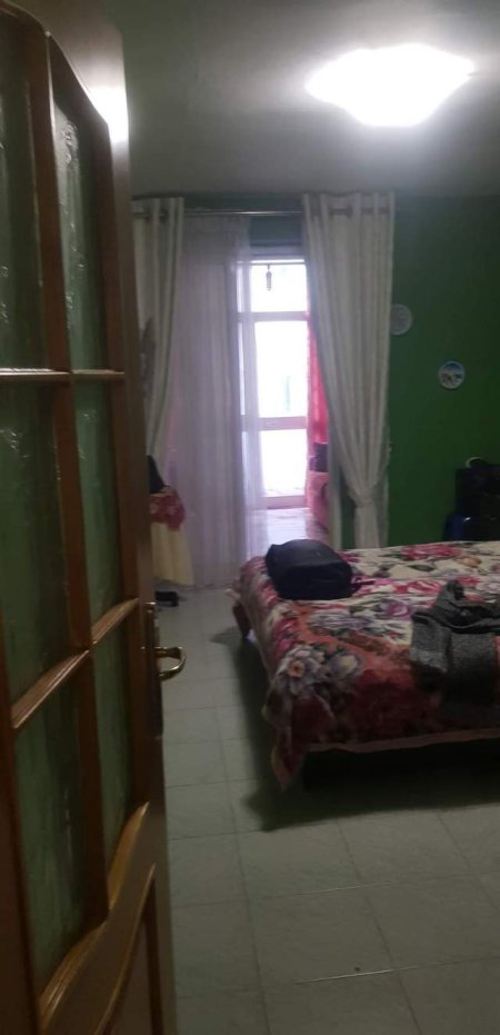 Tirane, shes apartament Kati 3, 122 m² 156.000 Euro (Petro Nini)