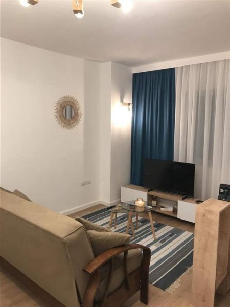 Tirane, shes garsonier Kati 9, 50 m² 77500 Euro (Selvia)