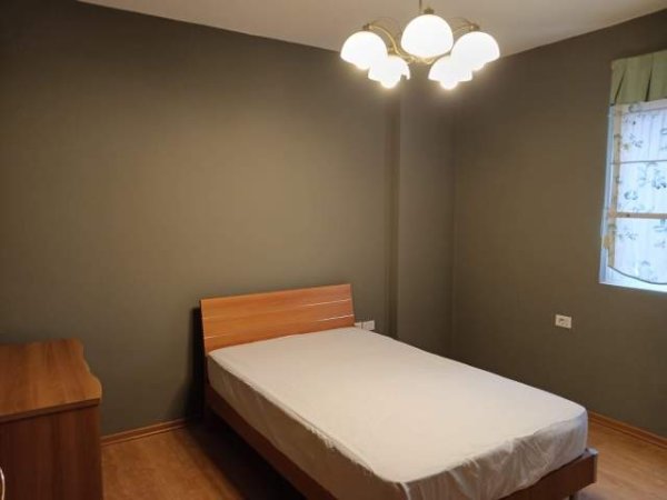 Tirane, jepet me qera apartament 2+1 +2 tualete Kati 5, 135 m² 600 Euro tek Rruga e Kavajes