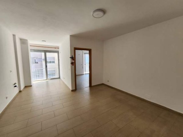 Tirane, jepet me qera apartament 1+1+BLK Kati 2, 73 m² 500 Euro (Don Bosko)