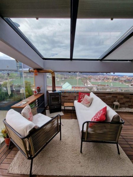 Tirane, jepet me qera Penthouse Kati 4, 160 m² 1200 Euro (TEG)