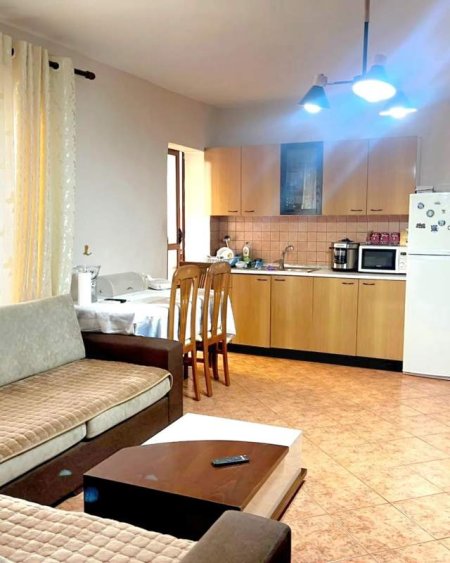 Tirane, shitet apartament 2+1 Kati 4, 115 m² 89.000 Euro (ALI DEMI, PRANE FUSHES,BURGU GRAVE)