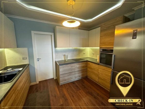 Tirane, jepet me qera apartament 2+1+A+BLK Kati 8, 102 m² 700 Euro (Pazari i Ri)