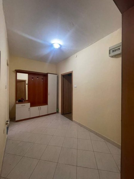 Tirane, jepet me qera apartament Kati 5, 25.000 Leke