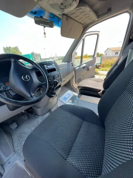 Durres, shitet Mercedes-Benz Sprinter  Ambulance Viti 2009 - 11.000 €