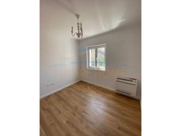 Tirane, shitet apartament Kati 2, 110 m² 229.000 Euro (Mbrapa Ministrise se Drejtesise)