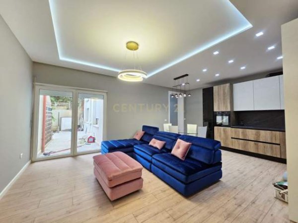 Tirane, shitet apartament 2+1+BLK Kati 0, 100 m² 200.000 Euro (Kodra e Diellit Residence)