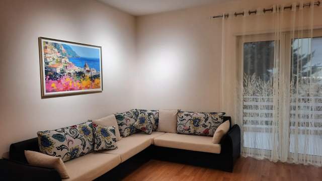 Tirane, jepet me qera apartament 2+1+BLK Kati 3, 115 m² 750 Euro (Kopshti Zoologjik)