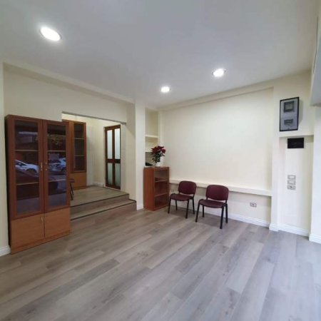 Tirane, jepet me qera ambjent biznesi Kati 0, 20 m² 400 Euro (Rruga Haxhi Dalliu, Tirane)