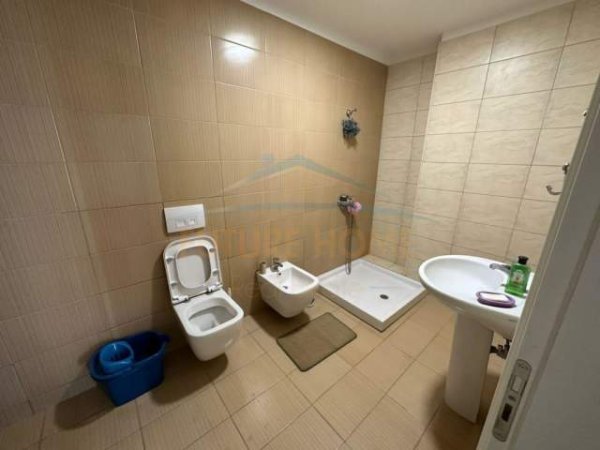 Tirane, shitet apartament Kati 9, 119 m² 140.000 Euro (Teodor Keko)
