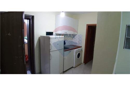Tirane, shitet apartament 1+1+BLK Kati 2, 55 m² 49.900 Euro