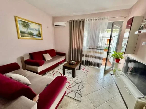 Tirane, jepet me qera apartament 2+1+A+BLK Kati 6, 76 m² 600 Euro (Rr Mine Peza, te Prokuroria e Rrethit)