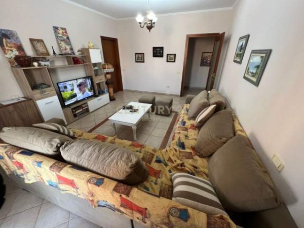 Tirane, shitet apartament Kati 3, 117 m² 160.000 Euro (Selvia)