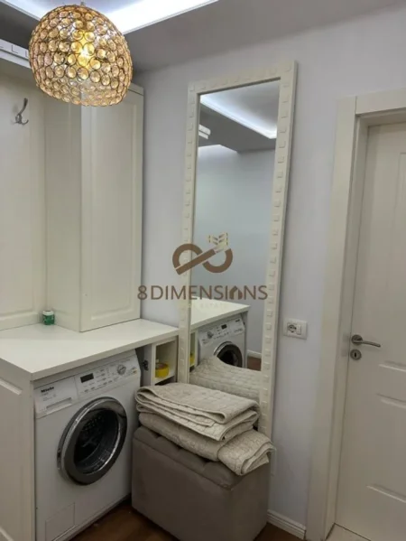 Tirane, jepet me qera 1+1 Kati 0, 70 m² 500 €