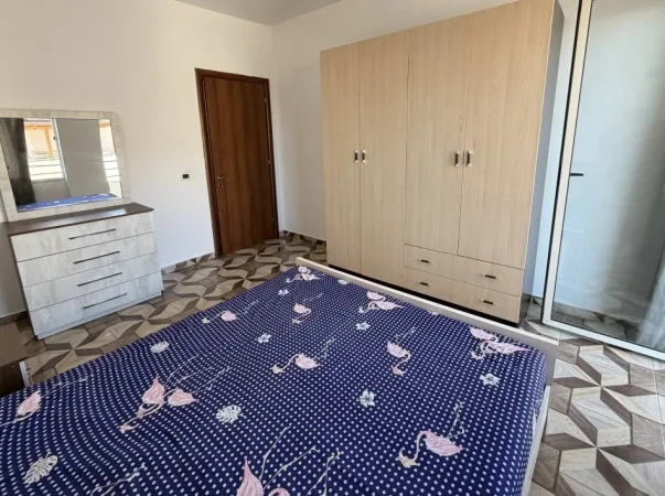 Tirane, jepet me qera 2+1+Aneks+Ballkon Kati 4, 90 m² 652 € (Hamdi sina)