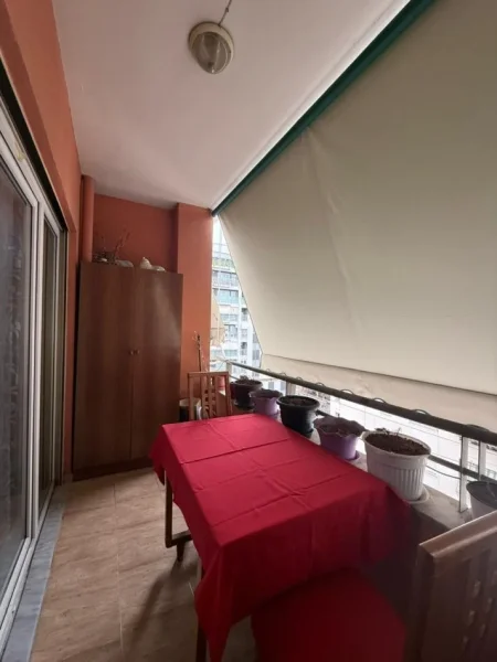 Tirane, jepet me qera apartament 2+1 Kati 6, 135 m² 600 € (Don Bosko)