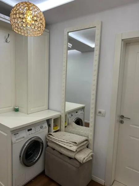 Tirane, jepet me qera apartament 1+1+Ballkon Kati 0, 70 m² 500 € (Prane Hotel Elisa, Rruga e Dibres, Tirane)