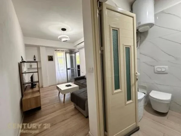 Tirane, shes apartament 2+1 Kati 1, 72 m² 90.000 € (Shkoze)