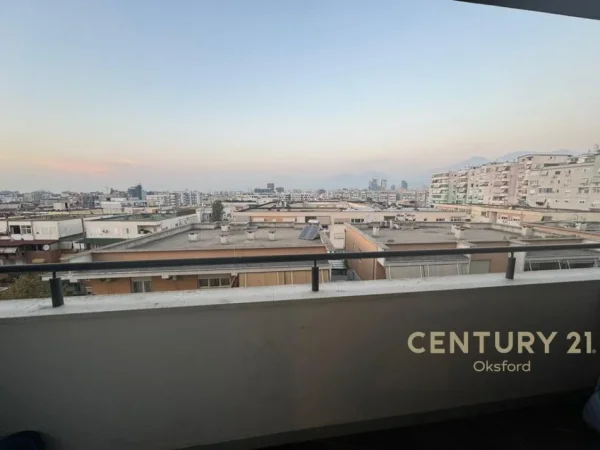 Tirane, shes apartament 1+1 Kati 6, 82 m² 215.000 € (Komuna Parisit)