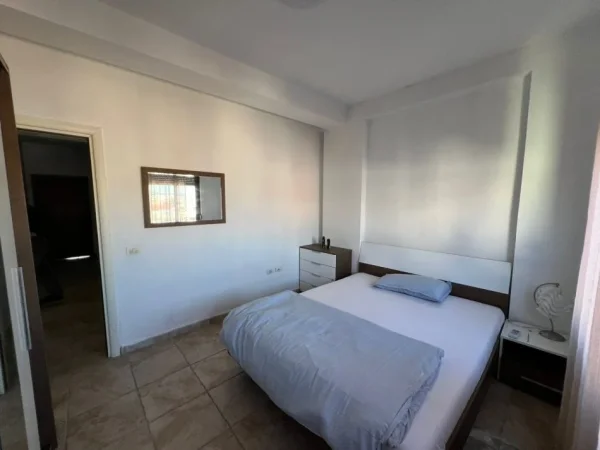 Tirane, jepet me qera apartament 3+1 Kati 6, 100 m² 730 € (Rruga Mine Peza)