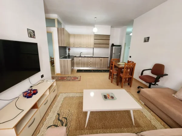 Apt 2+1 i Ri** (Yzberisht - afer Spt. Amerikan 3) Pllt. i Ri me Ashensor || i Kompletuar **Ballkon i Madh ** Kuzhine e Re