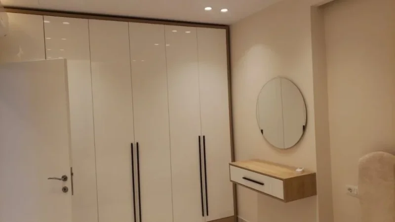 Tirane, jepet me qera apartament 1+1+Ballkon Kati 6, 70 m² 600 € (Rruga Dritan Hoxha E88)