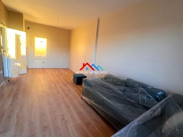 Shqiperi, shitet apartament 1+1+Ballkon Kati 1, 66 m² 120.000 € (RRUGA 5 MAJI)