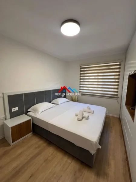 Tirane, jepet me qera apartament duplex 2+1+Ballkon Kati 3, 75 m² 750 € (STADIUMI DINAMO,RRUGA SULEJMAN DELVINA)