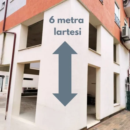 Tirane, shitet ambjent biznesi Kati 0, 103 m² 