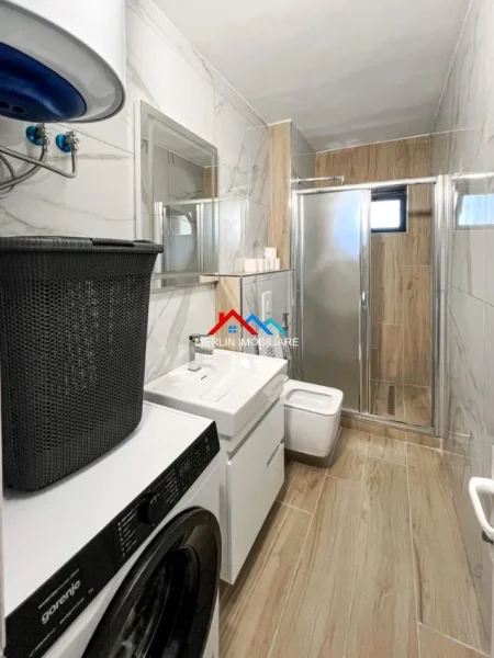 Tirane, jepet me qera apartament duplex 2+1+Ballkon Kati 3, 75 m² 750 € (STADIUMI DINAMO,RRUGA SULEJMAN DELVINA)