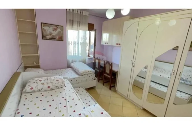 Tirane, jepet me qera apartament , 110 m² 1.000 € 