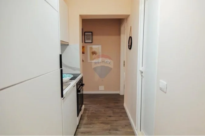 Tirane, jepet me qera apartament , 57 m² 750 € (Garda)