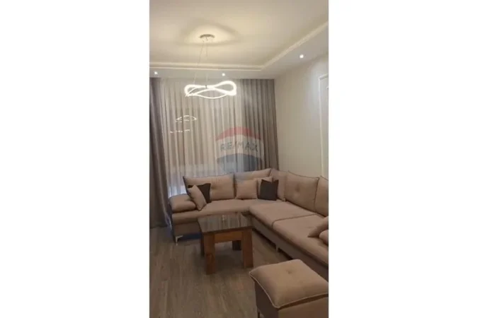 Tirane, jepet me qera apartament , 102 m² 1.001 € (Rose Garden, Tiranë)