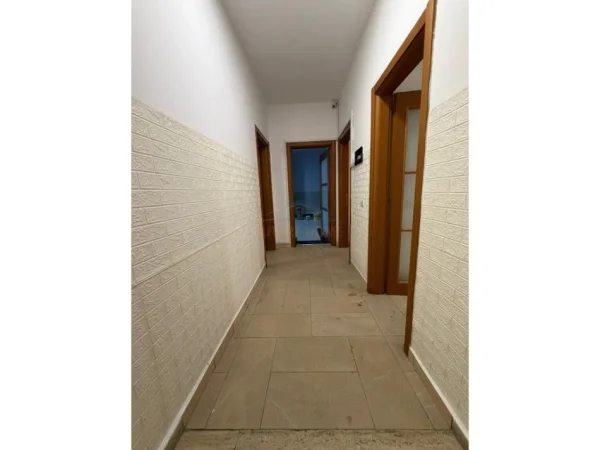Shqiperi, shitet apartament 2+1+Ballkon Kati 3, 104 m² 299.000 € 