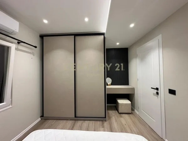 Tirane, shes apartament 1+1+Aneks+Ballkon Kati 6, 69 m² 213.900 € 