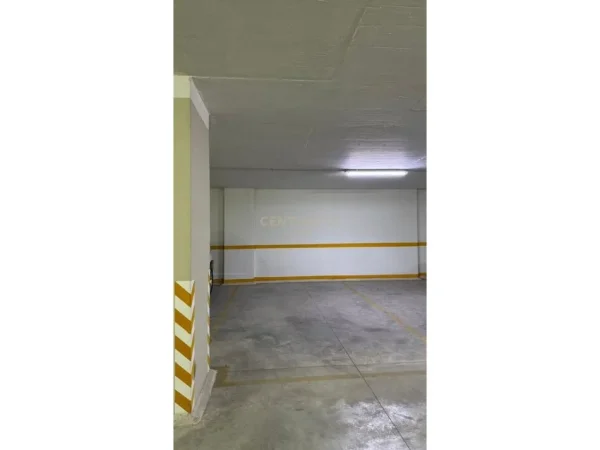 Tirane, shes apartament 2+1+Aneks+Ballkon Kati 4, 110 m² 260.000 € (FARMACIA 10, QSUT)