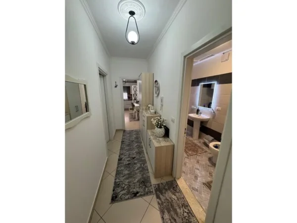 Tirane, shes apartament 1+1+Aneks+Ballkon Kati 2, 72 m² 150.000 € 