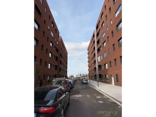 Tirane, shes apartament 2+1+Aneks+Ballkon Kati 2, 137 m² 230.000 € (Xibraku)