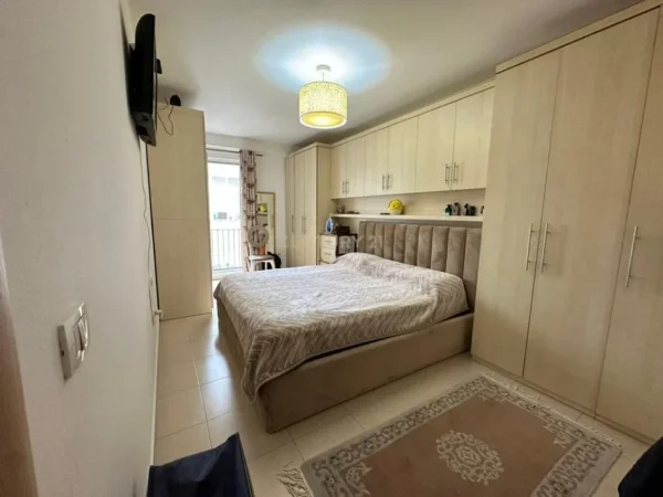 Tirane, shes apartament 2+1+Aneks+Ballkon Kati 4, 95 m² 212.000 € (Kompleksi Ana)