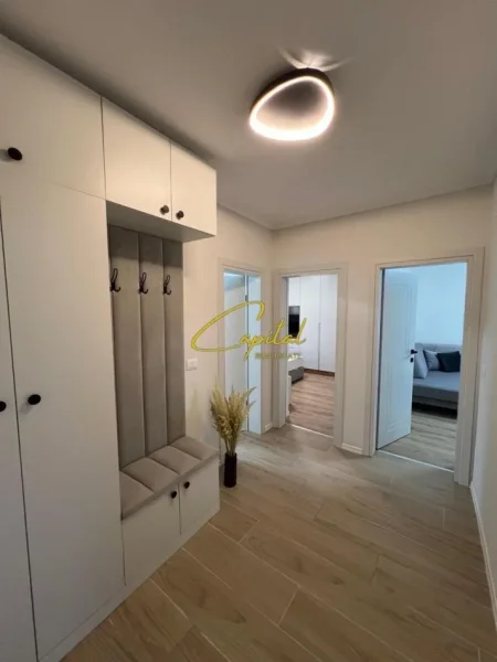 Tirane, jepet me qera apartament 2+1 Kati 3, 75 m² 750 € (STADIUMI DINAMO)