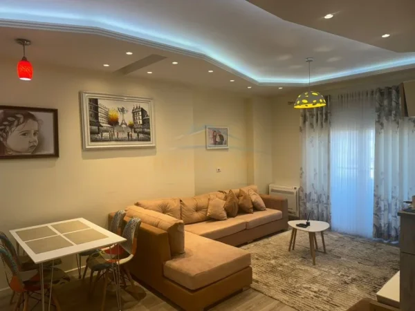 Tirane, shitet apartament 1+1+Ballkon Kati 6, 83 m² 215.000 € 