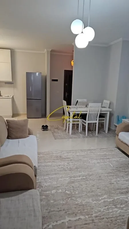 Tirane, jepet me qera apartament 2+1 Kati 2, 100 m² 600 € (KODRA E DIELLIT)