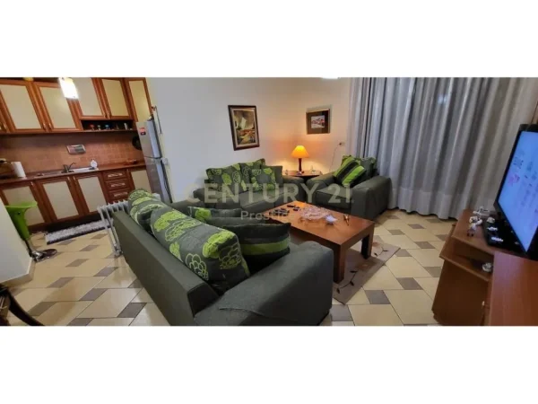 Tirane, shes apartament 2+1+Aneks+Ballkon Kati 10, 110 m² 330.000 € (Prokuroria e Pergjithshme)