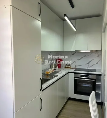 Tirane, jepet me qera apartament 2+1 Kati 3, 75 m² 750 € (Stadiumi Dinamo)