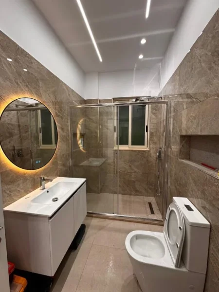 Tirane, shitet apartament 1+1 Kati 3, 61 m² 100.000 € (Astir)