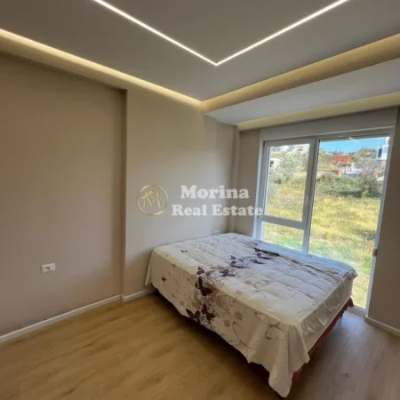 Tirane, jepet me qera Vile 4+1 Kati 0, 200 m² 1.200 € (Farke)