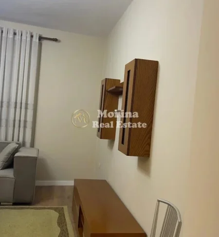 Tirane, jepet me qera apartament 2+1 Kati 6, 80 m² 600 € (Bulevardi i Ri)