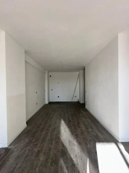 Tirane, shitet apartament 2+1+Aneks+Ballkon Kati 11, 123 m² 185.000 € 