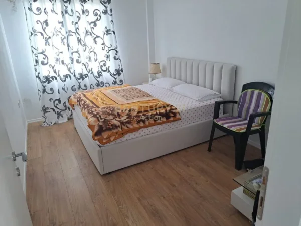 Tirane, shes Vile 3 Katshe Kati 4, 480 m² 600.000 € (Rruga Fuat Toptani)