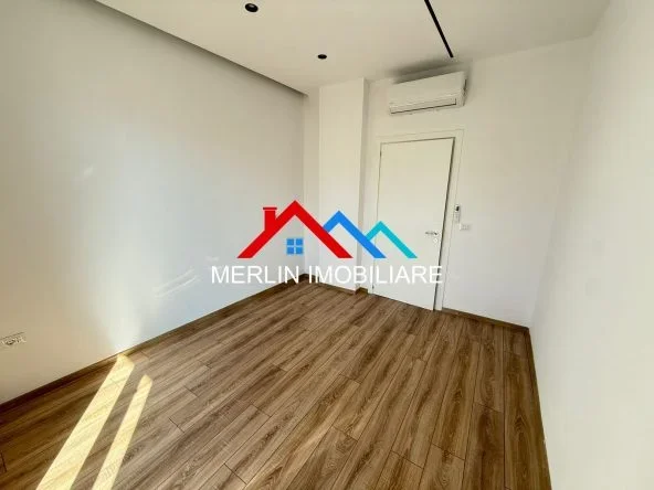 Tirane, jepet me qera zyre Kati 7, 110 m² 900 € (RRUGA VIKTOR EFTIMIU,VASIL SHANTO)
